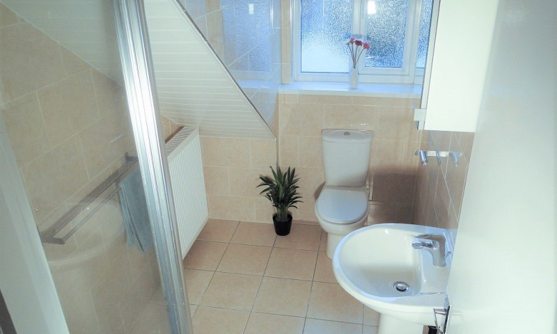 Shower Room at 367A Ecclesall Road